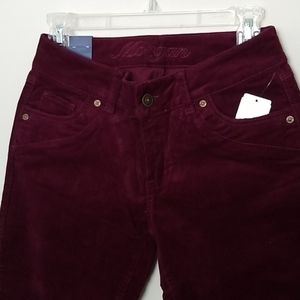 🍁Burgundy Corduroy Pants